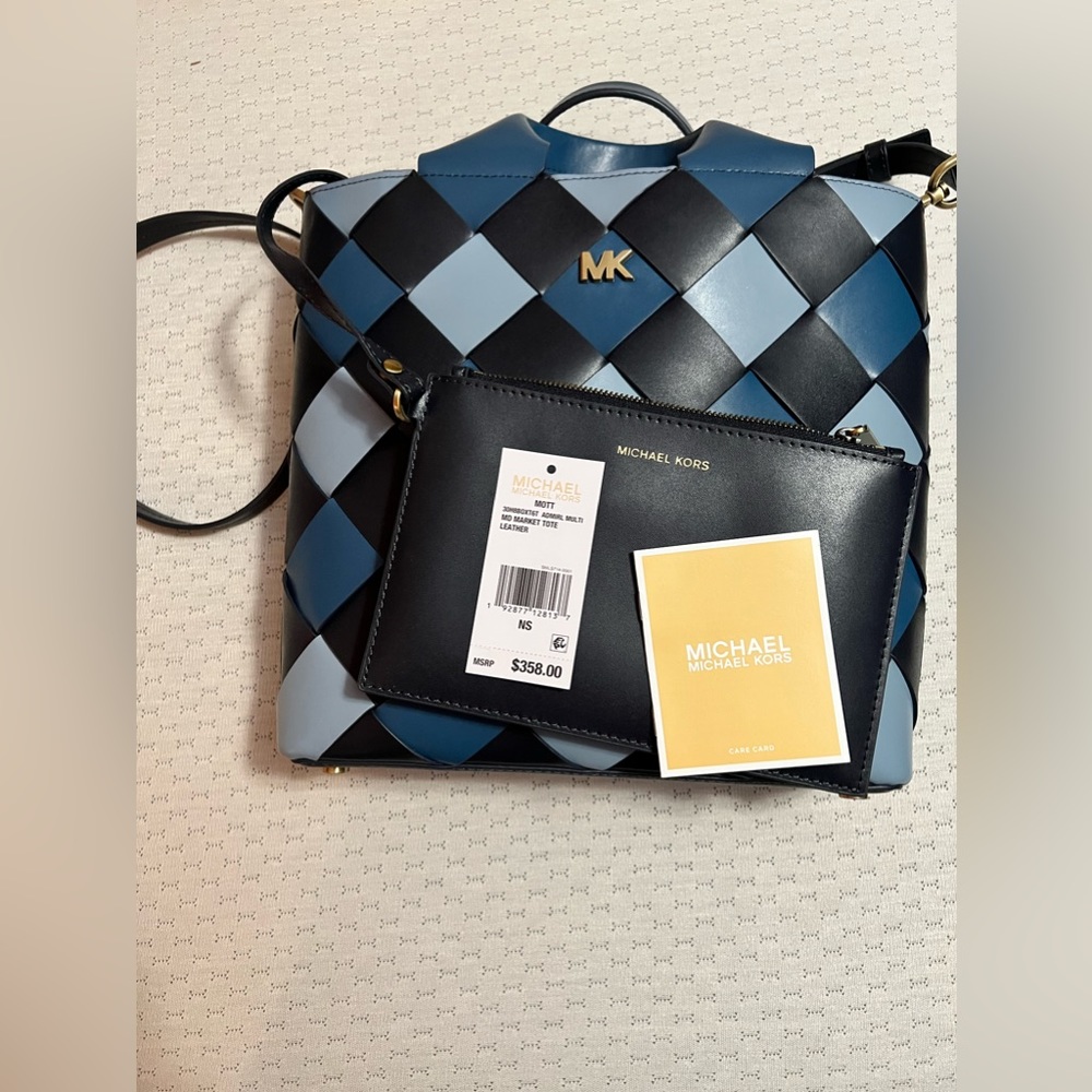 Michael Kors Admiral MUlti MD Market Tote